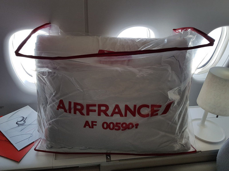 Air France La Premiere First Class bedding