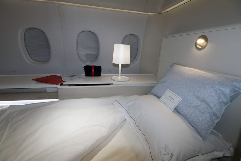 Air France La Premiere First Class bedding