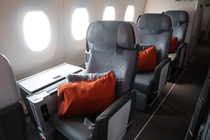 Singapore Airlines A350-900ULR Premium Economy